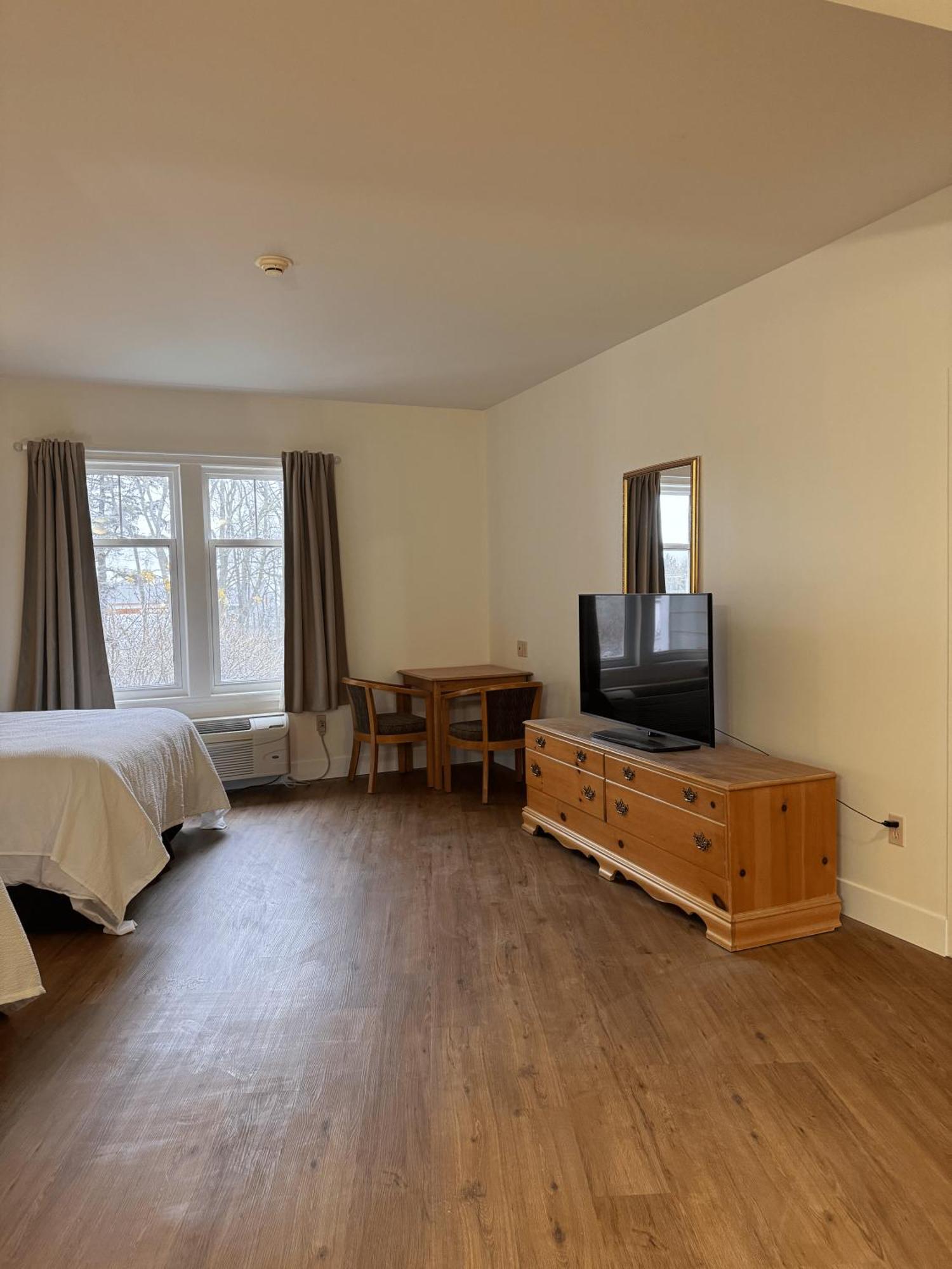 Stone Willow Inn Saint Marys ภายนอก รูปภาพ