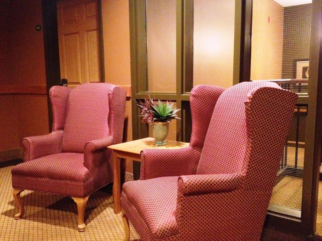 Stone Willow Inn Saint Marys ภายนอก รูปภาพ