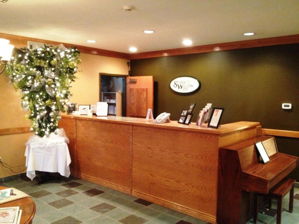 Stone Willow Inn Saint Marys ภายนอก รูปภาพ