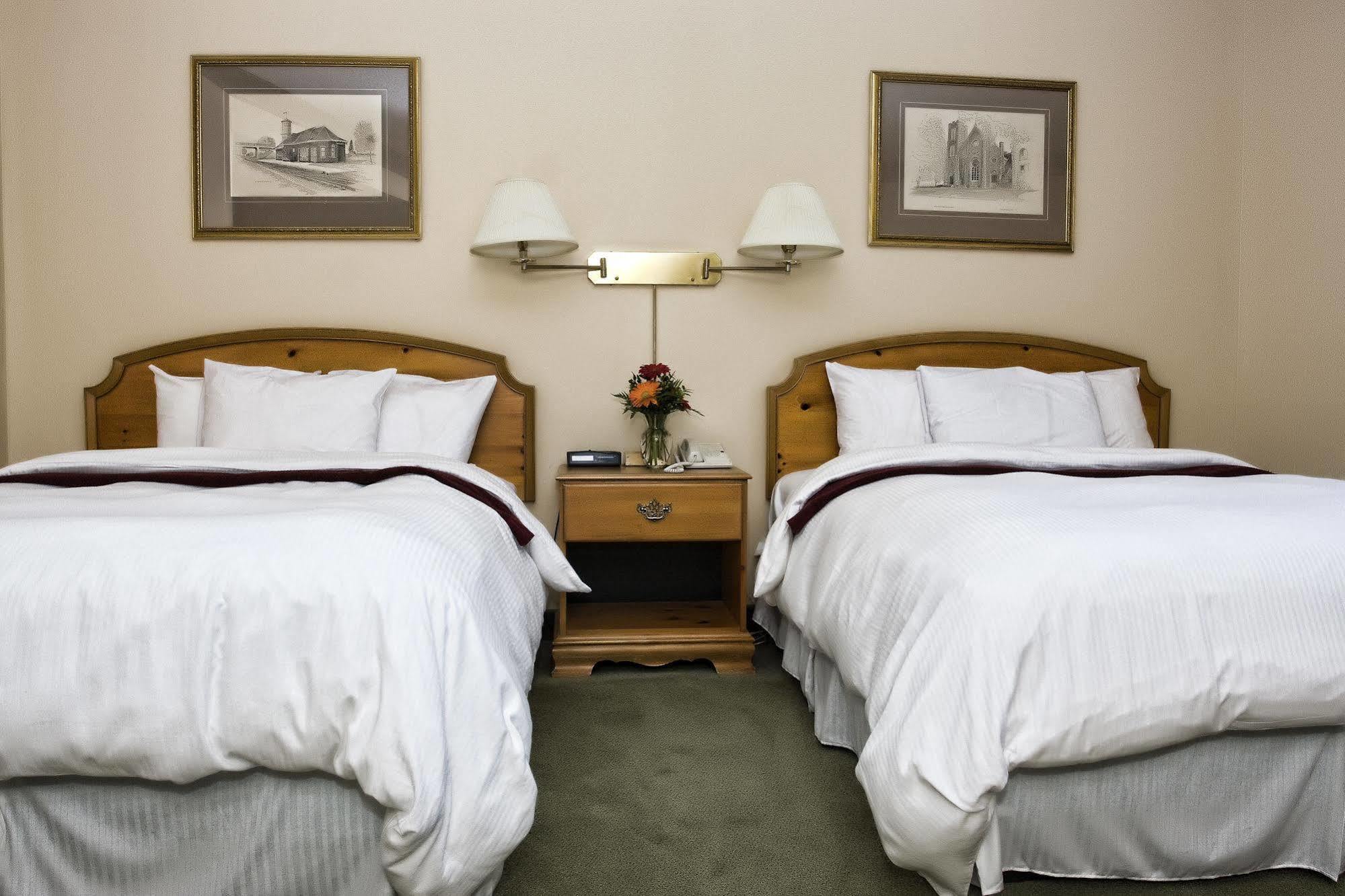 Stone Willow Inn Saint Marys ภายนอก รูปภาพ